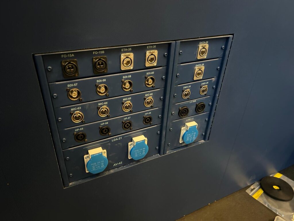 Extérieur du bâtiment Aiglon College à Villars-sur-Ollon, partenaire d’Ageda Communication